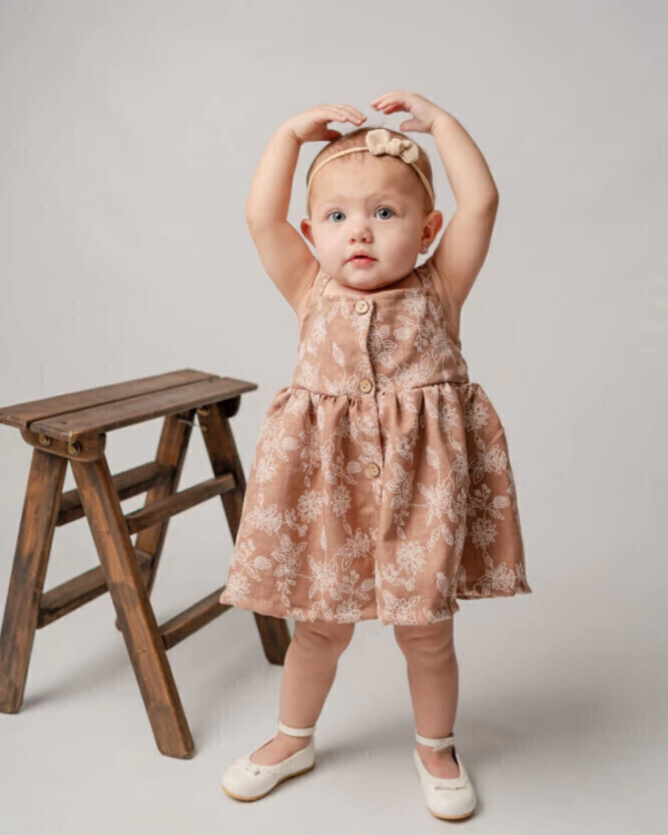 Producto - VESTIDO FLOREADO CON BOMBACHUDO