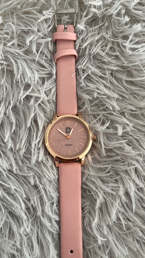 Producto - Reloj rosa queen