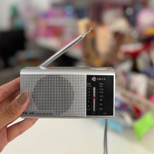 Producto - Radio Portátil Am/Fm ORYX OR-233/880 7251