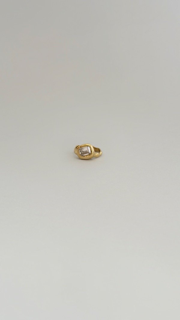 Producto - Anillo único dorado - 1