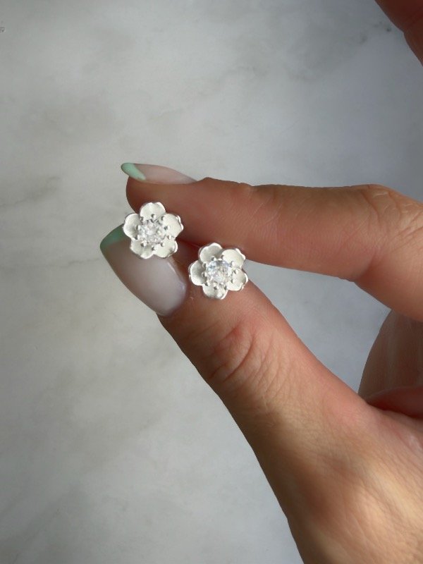 Producto - Aros Flor con Cúbic