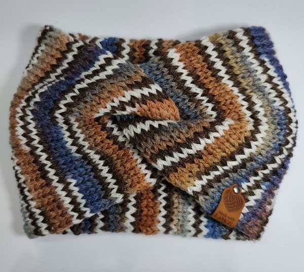 Producto - Cuello cruzado tonos tierra y azul