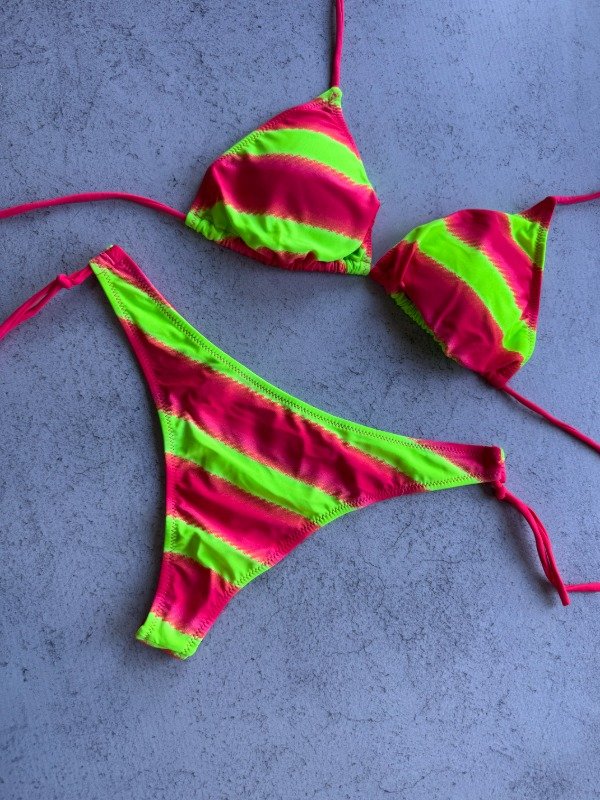 Producto - BIKINI IMPORTADA FLUOR ROSA