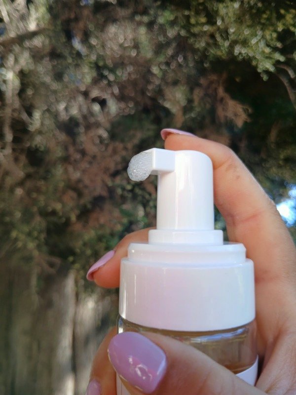 Producto - Mousse de limpieza facial - 1