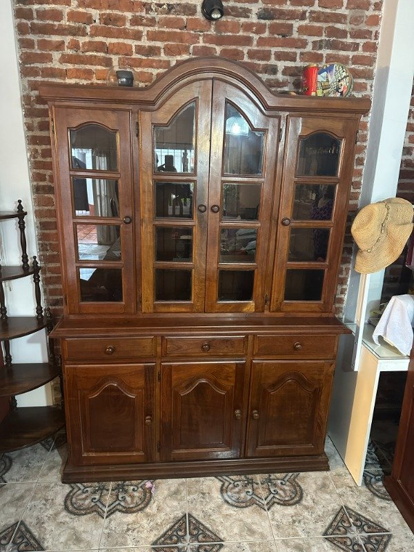 Producto - VAJILLERO CRISTALERO DE ALGARROBO 150x45x210 #12110