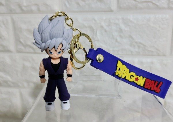 Producto - Llavero Goku  morado Dragon Ball Goma 3D