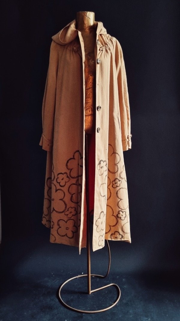 Producto - Trench Buying My Flowers