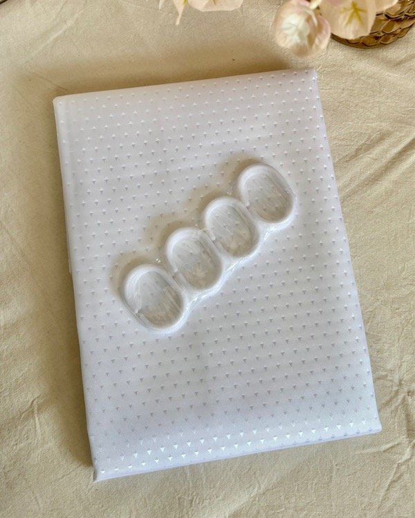 Producto - CORTINA IMPERMEABLE CON GANCHOS