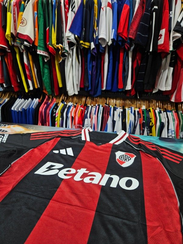 Producto - Camiseta River plate suplente