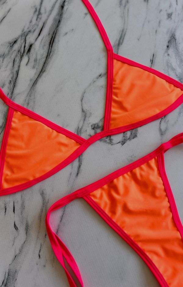Producto - Bikini 8120 salmón/fucsia
