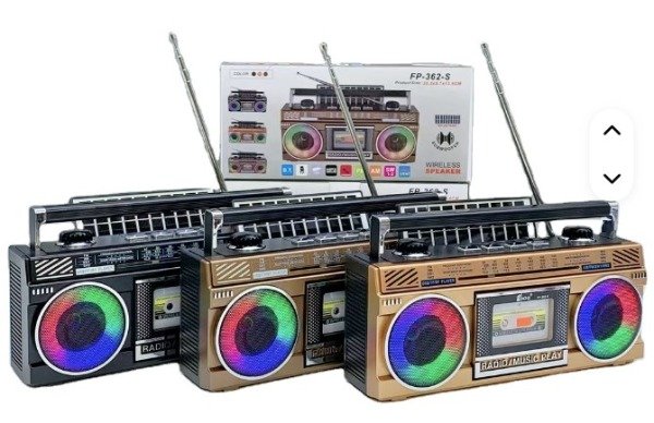 Producto - RADIO VINTAGE AM FM RECARGABLE