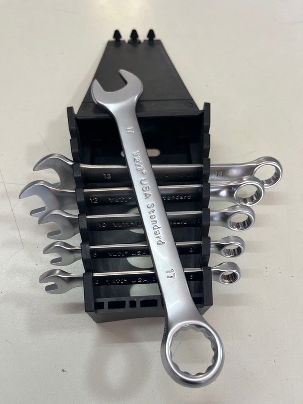 Producto - SET DE LLAVES COMBINADAS 17 13 12 10 8 6