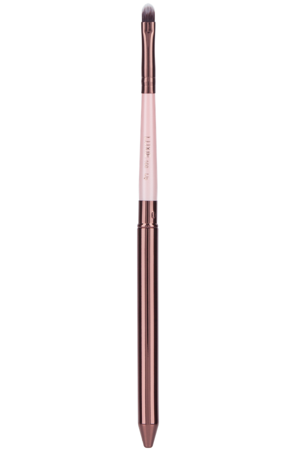 Producto - LUXIE Rose Gold Lip Brush 160
