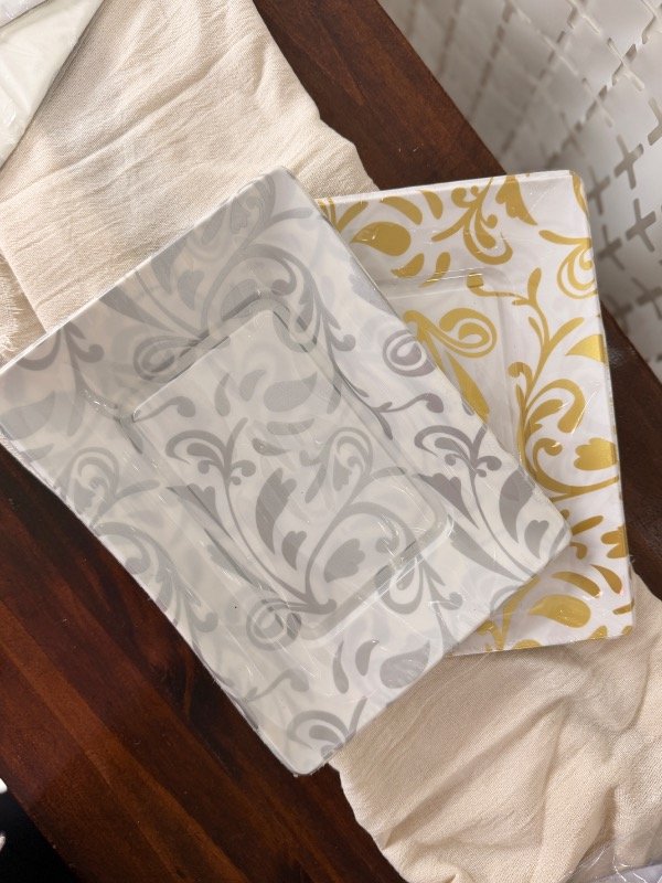 Producto - Platos - Bandejas con detalles en oro o plata 05032