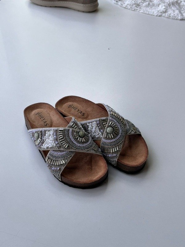 Producto - Heyas Chester