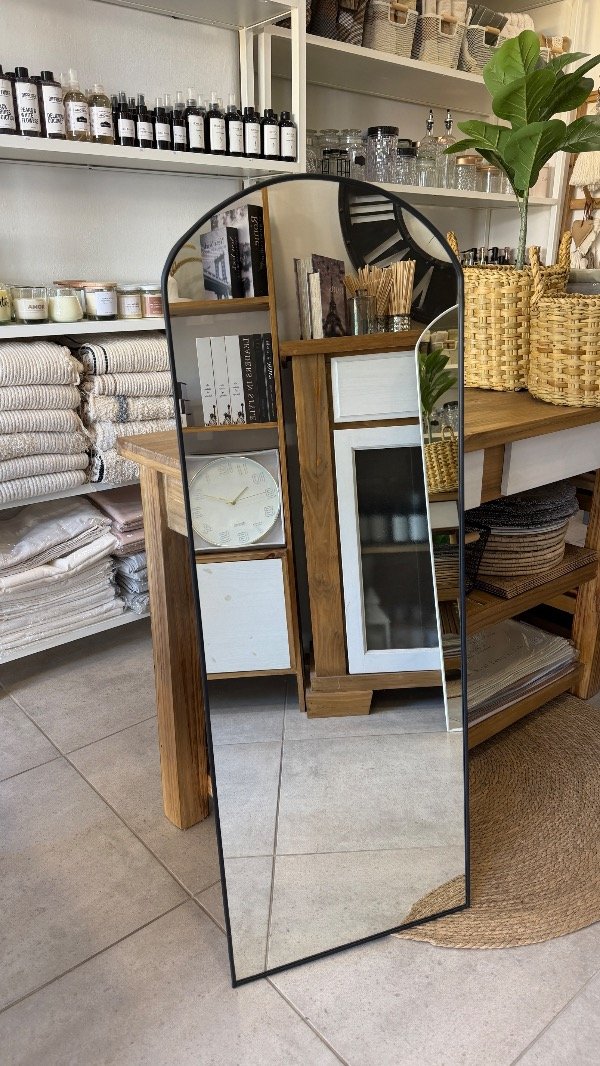 Producto - Capilla Negro