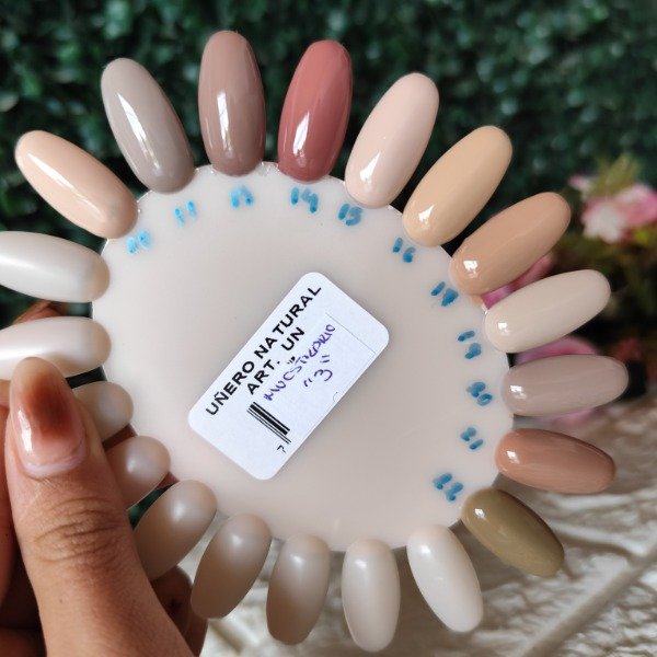 Producto - Esmaltes moños NUDE 15ml Charm limit