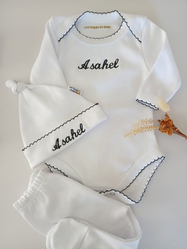 Producto - Ajuar 4 piezas personalizado - 1