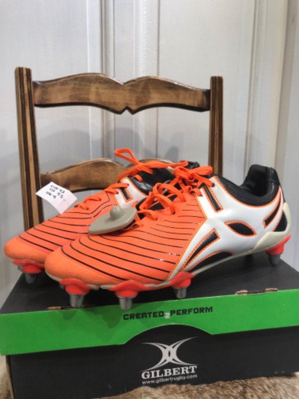Producto - Botines GILBERT rugby naranjas y negros nuevo- Talle 42- PRECIO: 200x