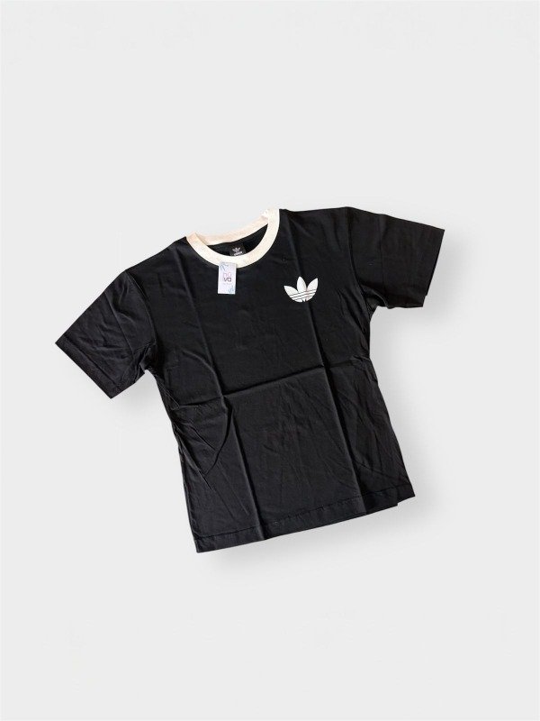 Producto - Remera Over Adidas Combinada