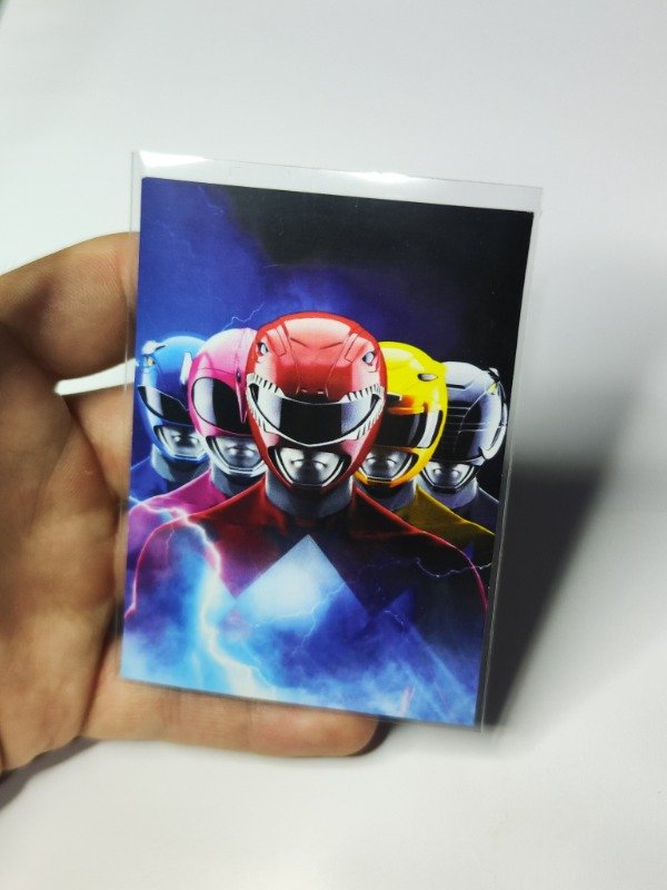 Producto - Tarjeta Coleccionable Blue + Black Ranger Cascos Holografico Tamaño Carta - 1