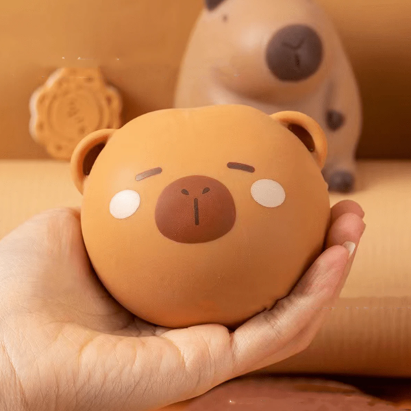Producto - Squishy de agua capibara redondo