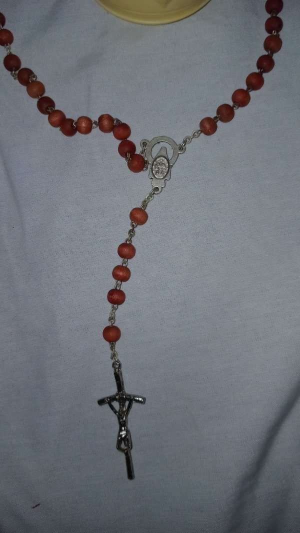 Producto - Vintage Pope Juan Pablo II Rose Petals Rosary with box. - 3