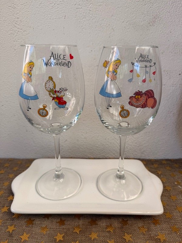 Producto - Copas de Alicia en el país de las maravillas