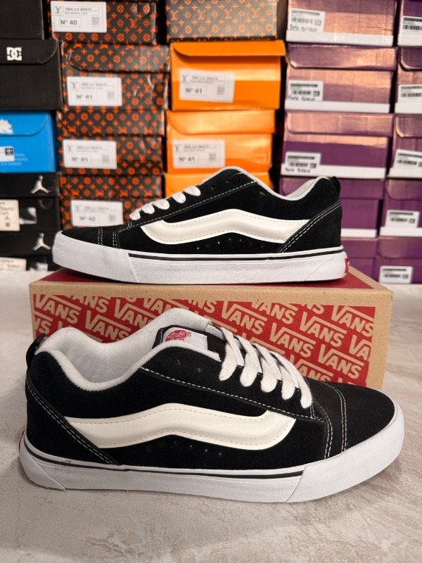 Producto - Vans KNU Clásicas