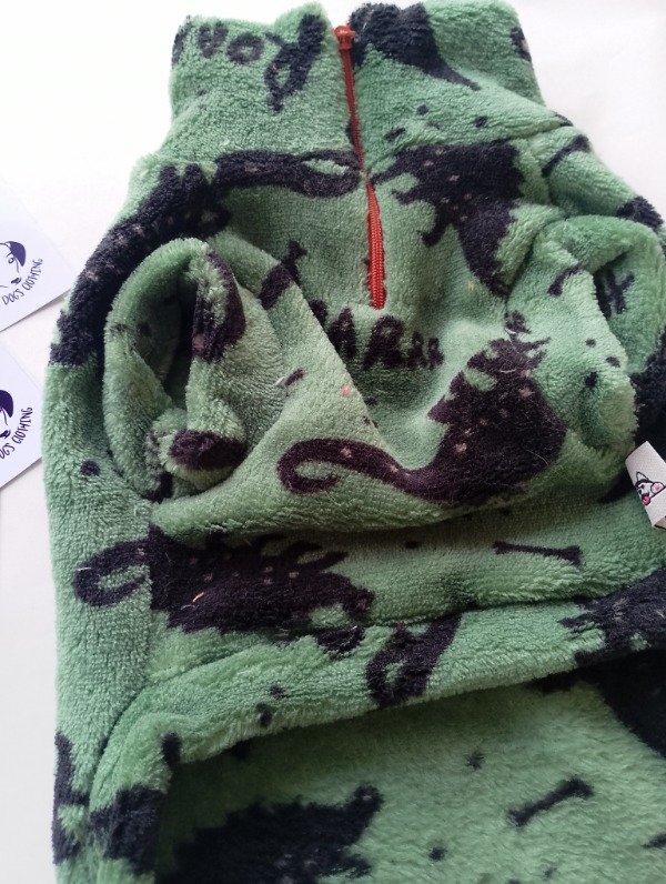 Producto - Buzo polar soft Dino T.2