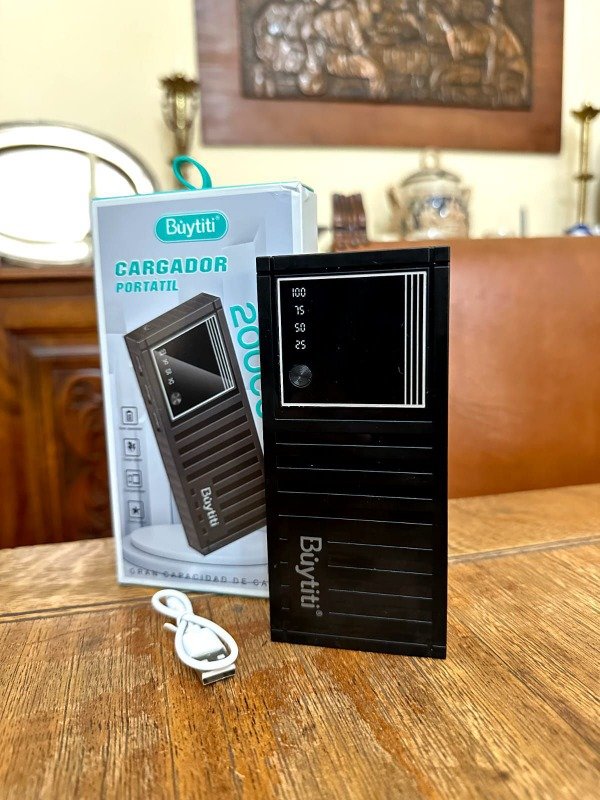 Producto - CG199 CARGADOR PORTATIL 20MIL MAH BUYTI