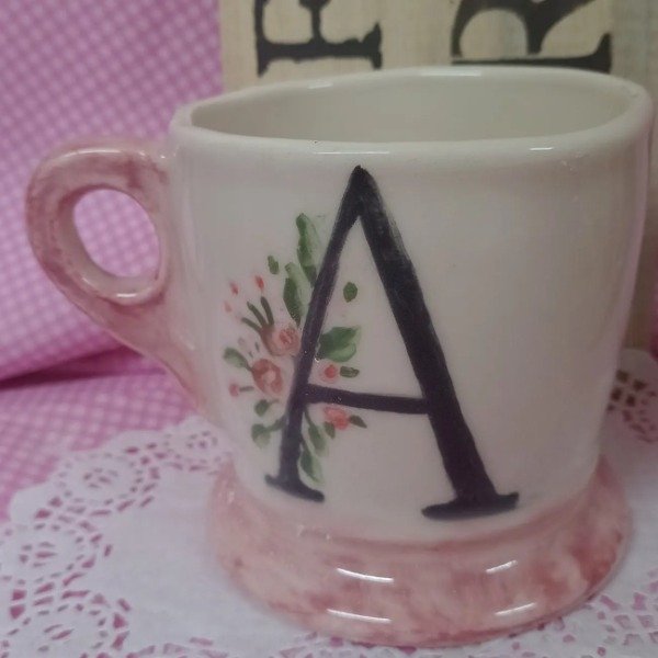 Producto - Taza grande Letra