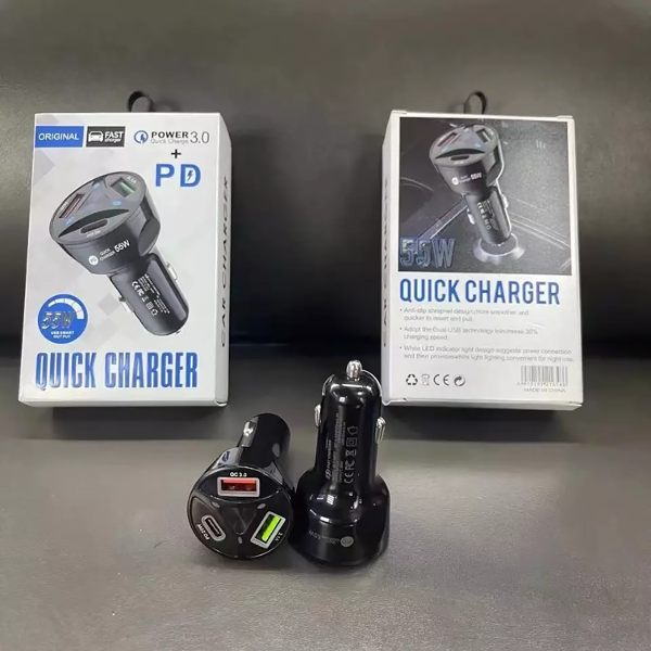Producto - Cargador de Auto 2 usb+Tipo C 3.0