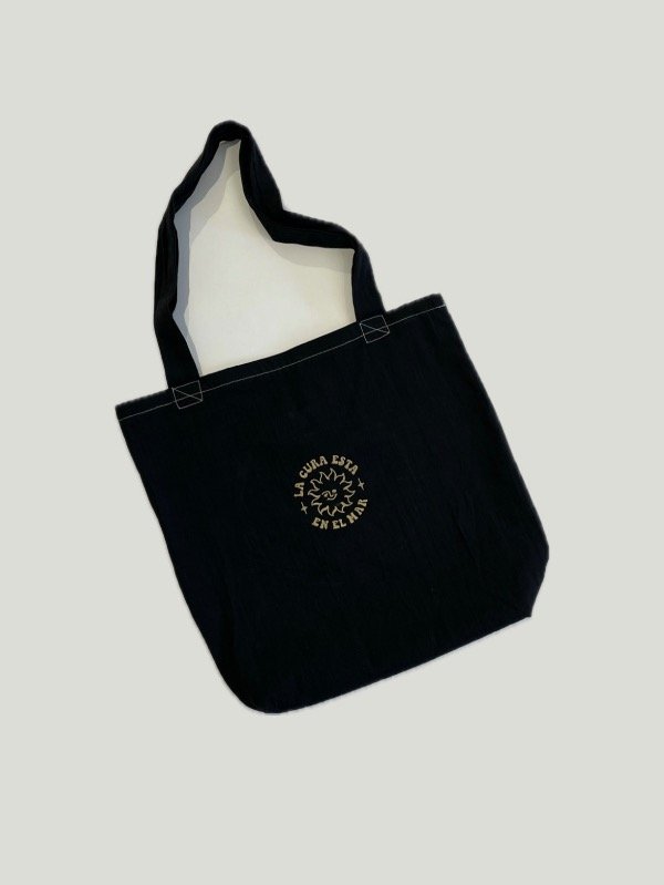 Producto - Tote La Cura - Negra