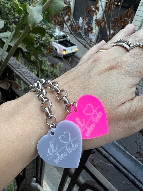 Producto - 2 pulseras rolo de acero el corazón sobre todo