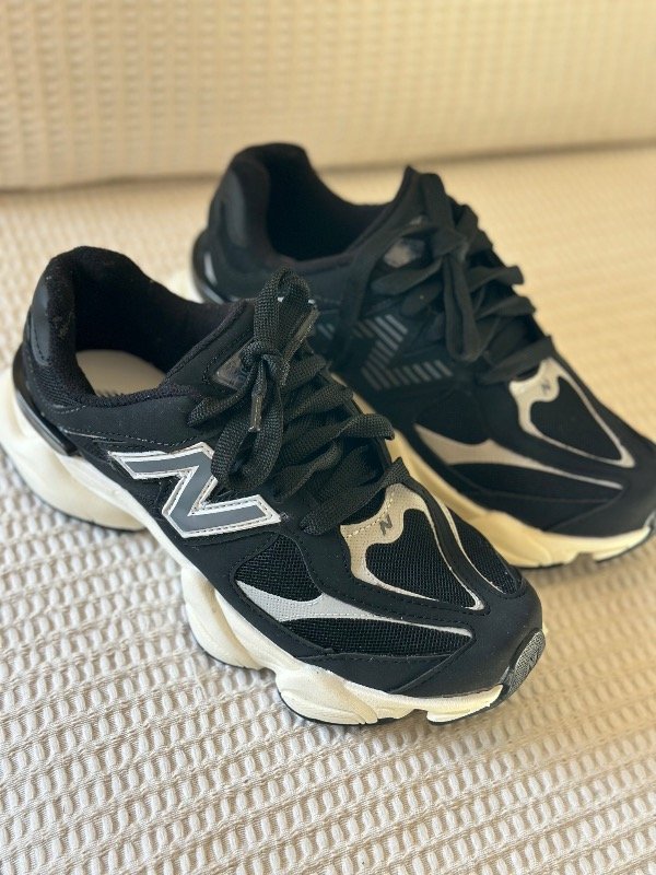 Producto - New balance negro