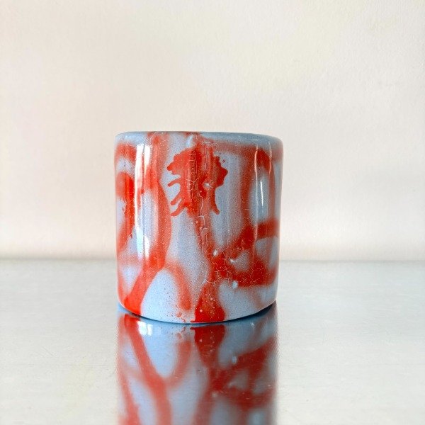 Producto - Maceta Airbrush celeste y rojo
