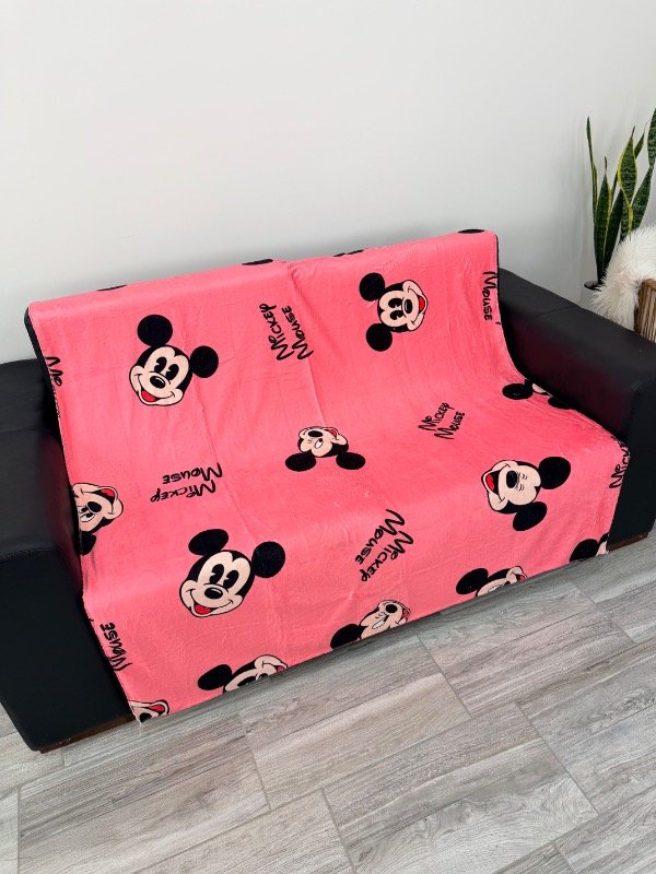 Producto - Manta polar soft - Mickey Mouse fondo salmón