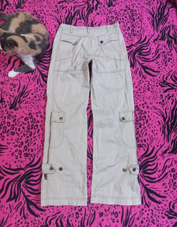 Producto - Pantalón Cargo