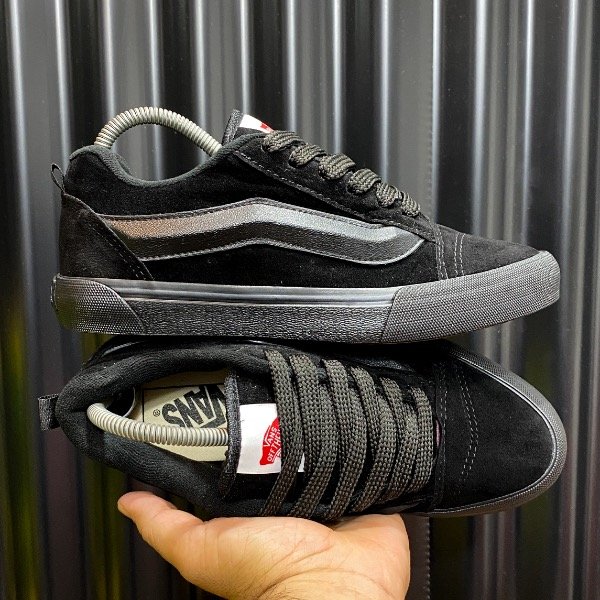 Producto - Vans Knu full black