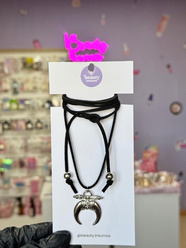 Producto - Choker gamuzado con dije
