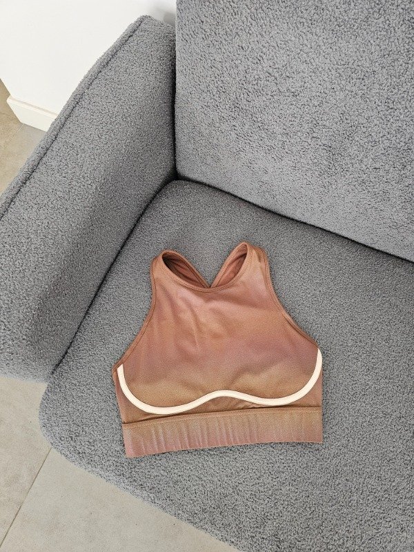 Producto - Top marron brillo M