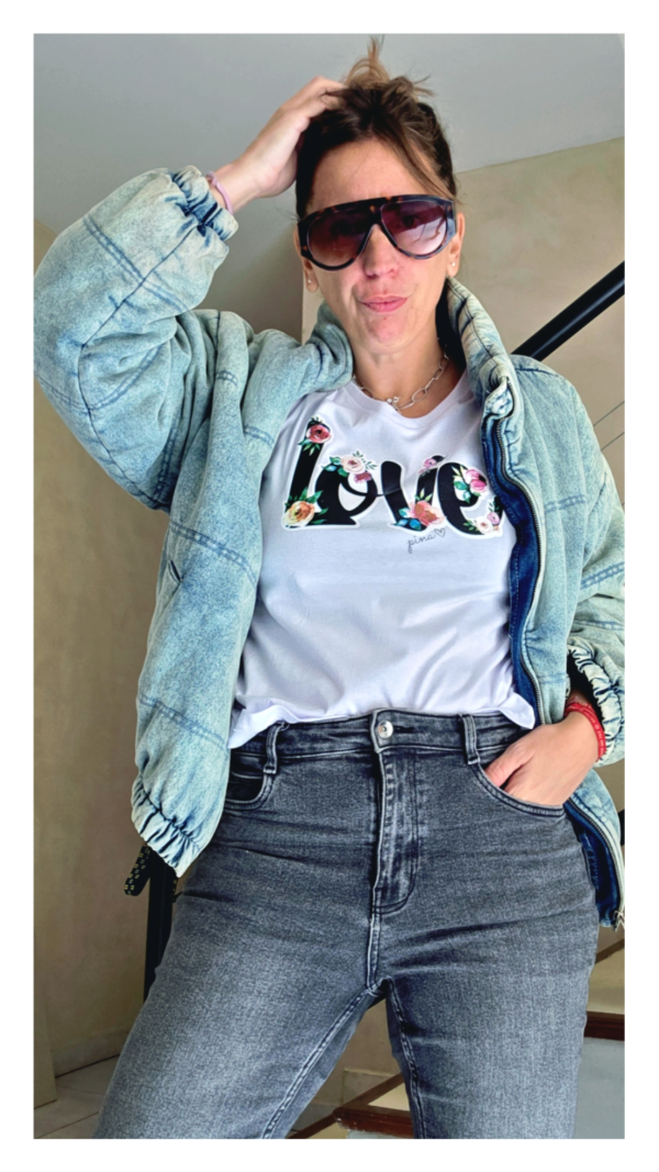 Producto - Remera love manga corta
