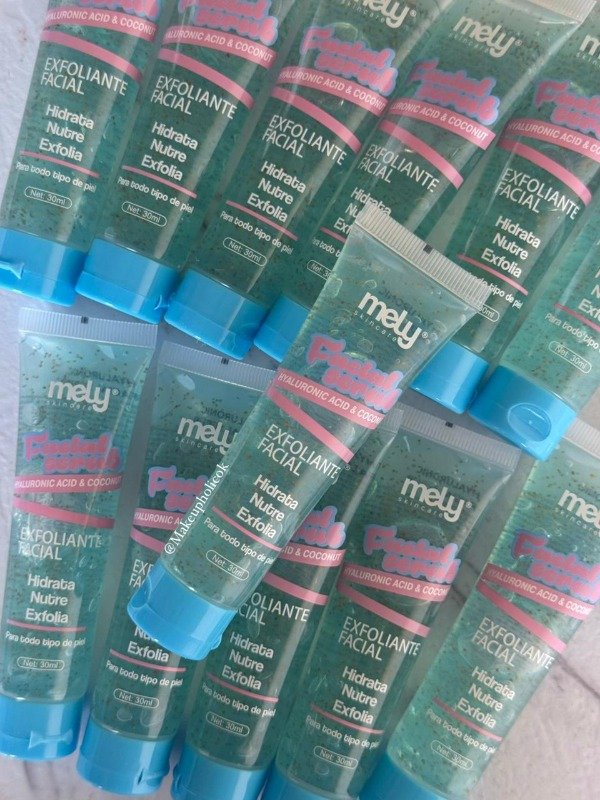 Producto - EXFOLIANTE FACIAL ACIDO HIALURONICO Y COCO - MELY - CAJA DE 12 UNIDADES