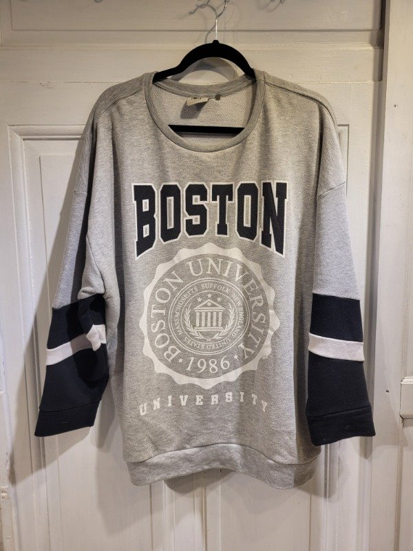 Producto - Buzo 47 STREET gris y negro oversize - Talle XL- PRECIO: 50X
