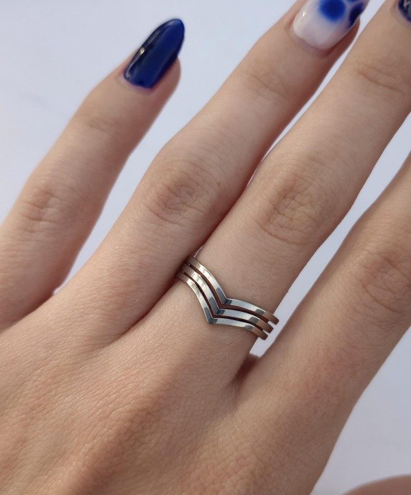 Producto - Anillo triple en V