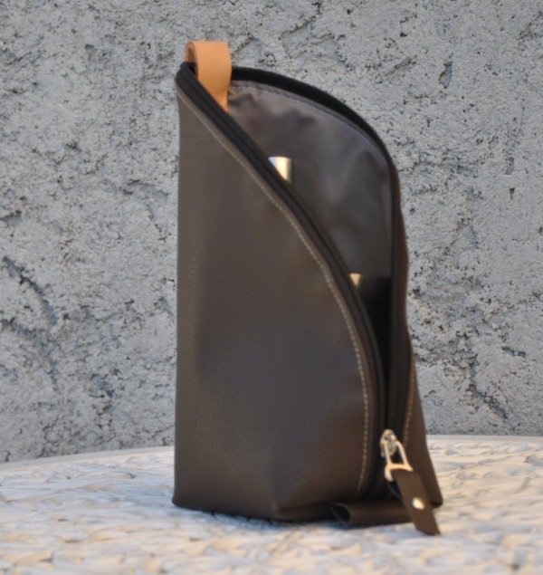 Producto - Portamate  Simil cuero Chocolate