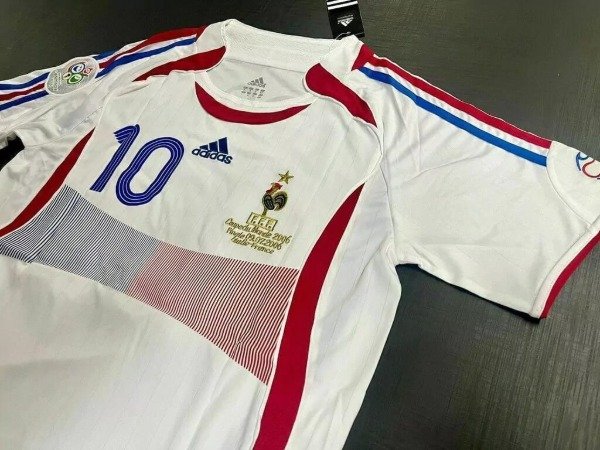 Producto - CAMISETA FRANCIA IMPORTADA ALTERNATIVA RETRO 2006 #10 ZIDANE - 2