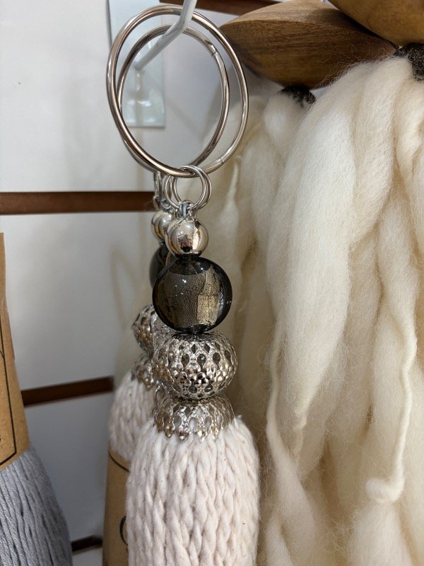 Producto - Borla nácar gris