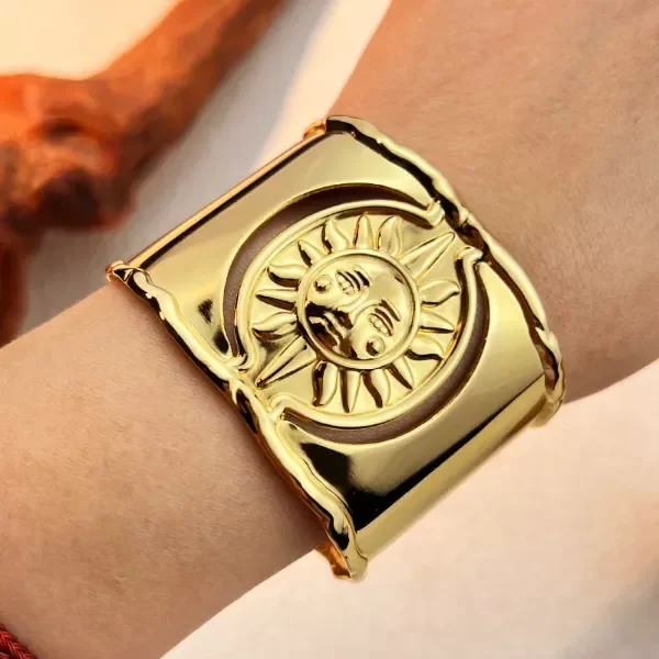 Producto - Pulsera ancha Sol Dorado